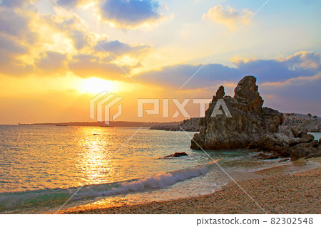 Sunset over Gorilla Chop, a landmark in Motobu, Okinawa Sunset over Gorilla Chop, a landmark in Motobu, Okinawa 82302548