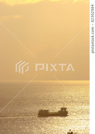 a sunset at the Lung kwn tan, hong kong 82302984