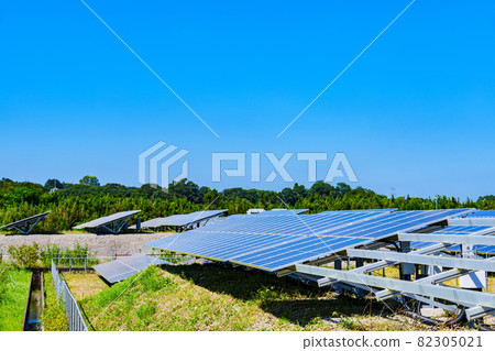 Solar panel Mega solar Solar power generation [Renewable energy image] 82305021