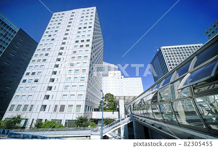 日本東京城市景觀,如大崎站前的城市景觀 日本東京城市景觀,如大崎站前的城市景觀 82305455