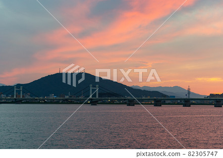 [Mt. Bizan] Evening view of Tokushima [Yoshino River] 82305747