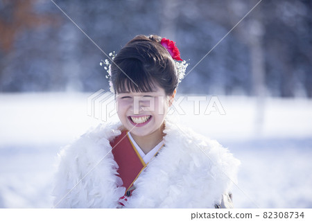 Woman in long-sleeved kimono Woman in long-sleeved kimono 82308734