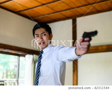 警官 警察 男人 82311584