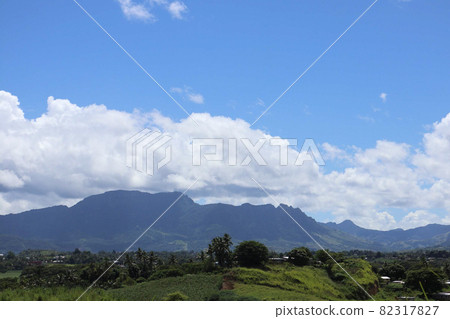 斐濟名山“沉睡的巨人” 斐濟名山“沉睡的巨人” 82317827