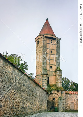 Wall and tower, Dinkelsbuhl, Bavaria, Germany Wall and tower, Dinkelsbuhl, Bavaria, Germany 82320263
