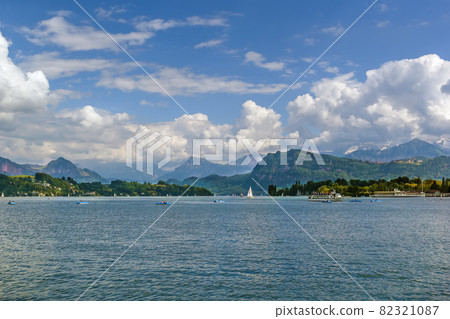 Lake Lucerne, Switzerland 82321087
