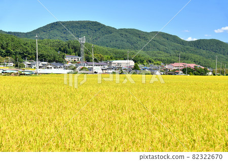 青木村會堂，俯瞰中小學周邊（長野縣青木村）[2021.9] 82322670