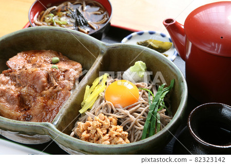 Abek bowl natto soba pork bowl Minatoya Shintoku soba 82323142