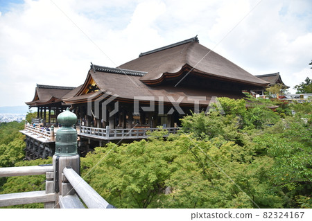 夏天的清水寺,清水的舞台 夏天的清水寺,清水的舞台 82324167