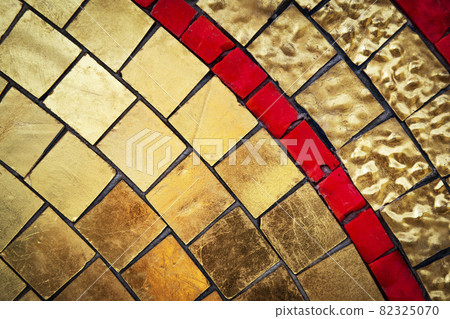 detail of a gold cube mosaic 82325070