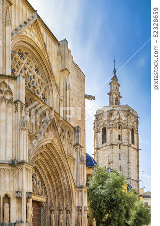 Valencia Cathedral, Spain 82328659