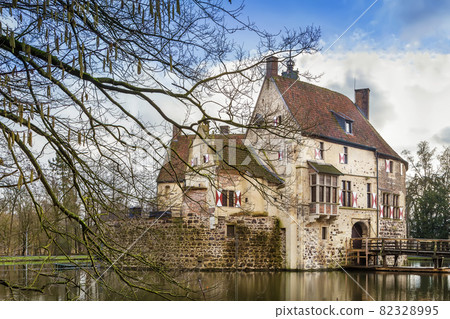 Vischering Castle, Germany Vischering Castle, Germany 82328995