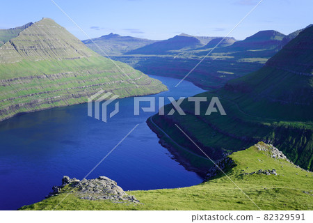 Stunning view of Funningur fjord and of nearby mountains, Faroe Islands 82329591