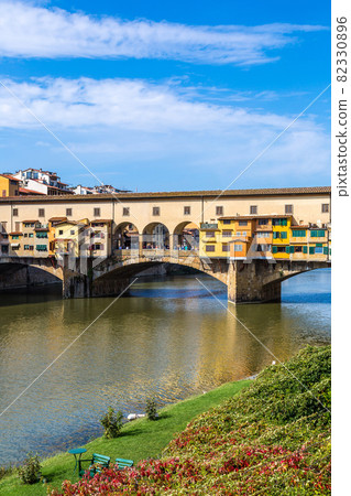 The Ponte Vecchio in Florence The Ponte Vecchio in Florence 82330896