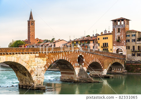 Bridge in Verona, Italy, 82331065