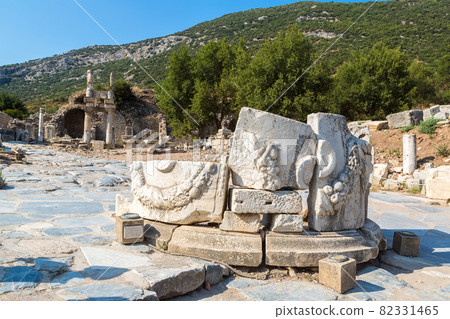 Ancient city Ephesus, Turkey 82331465