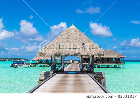 Water Villas (Bungalows) in the Maldives 82331817