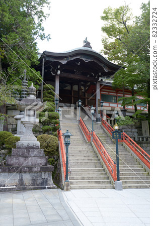 奈良縣生駒區長護尊四寺正殿 82332724