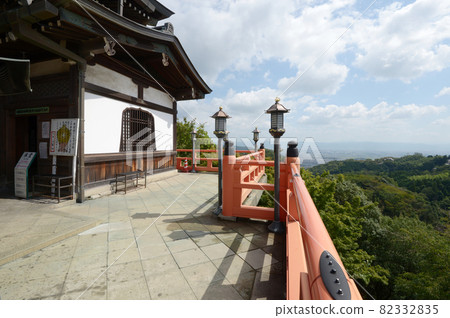 Chogosonshiji Temple Main Hall Stage Ikoma District, Nara Prefecture 82332835