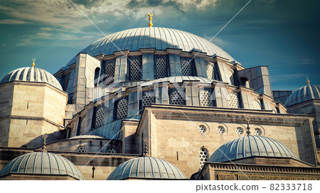 Suleymaniye Mosque architecture details with main dome, Istanbul, Turkey Suleymaniye Mosque architecture details with main dome, Istanbul, Turkey 82333718