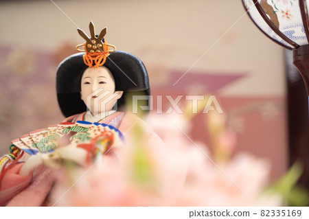 A doll A doll 82335169