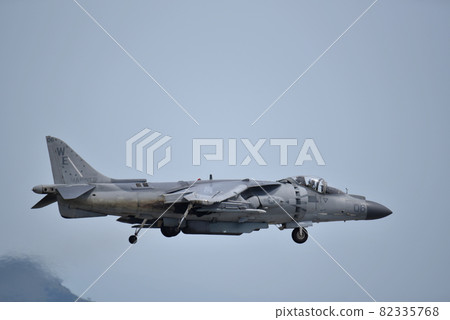 AV-8B鷂II垂直起降飛機 82335768