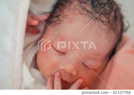 新生兒 baby 嬰兒 82337766