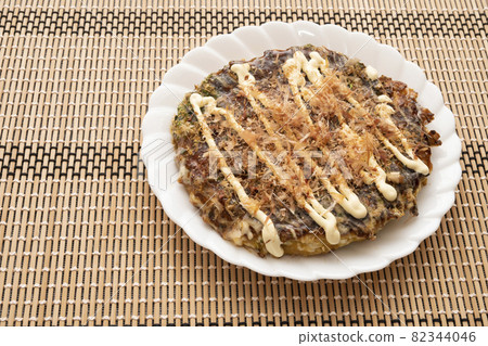 Okonomiyaki Okonomiyaki 82344046