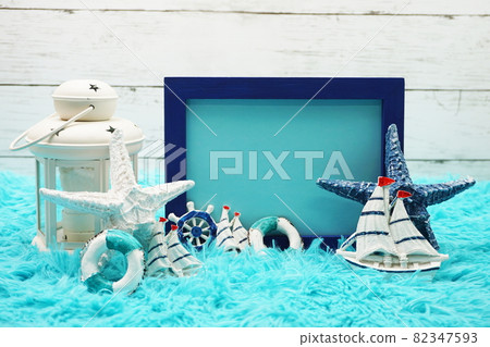 Mock up photo frame with nautical marine decoration 82347593