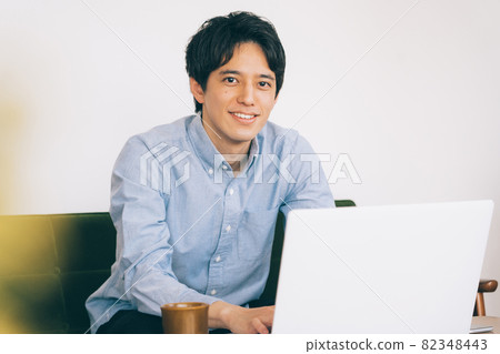 遠程辦公 82348443