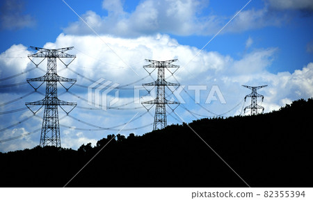 High-voltage tower of high-voltage line 82355394