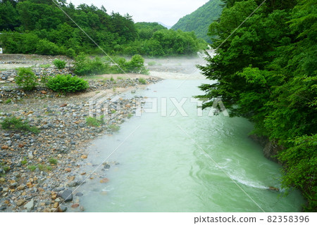 Takase River downstream of Omachi Dam Takase River downstream of Omachi Dam 82358396