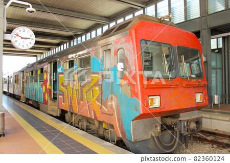 葡萄牙火車 82360124