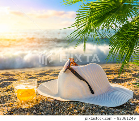 Hat on the beach 82361249