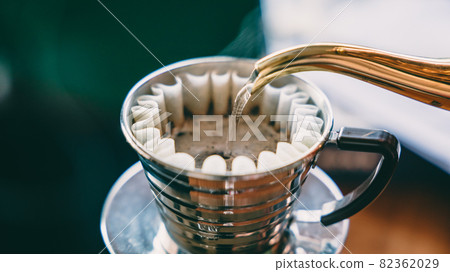Scene of pouring hot water into coffee Scene of pouring hot water into coffee 82362029