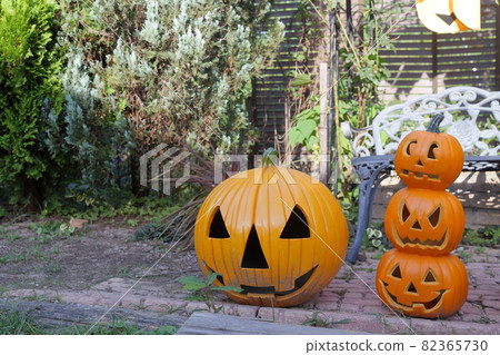 Halloween festival decoration 82365730
