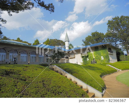 Kawaguchi City Green Center 82366367