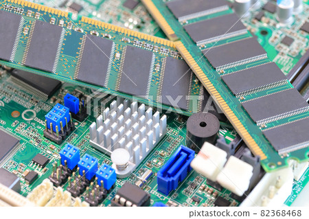 PC parts image_Motherboard and RAM_1 82368468