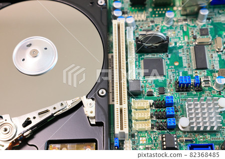 Recording device image_Hard disk and PC motherboard 3 82368485