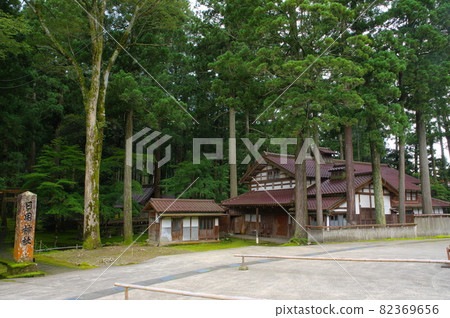 石川縣小松市日與町日與青苔村日與神社 82369656
