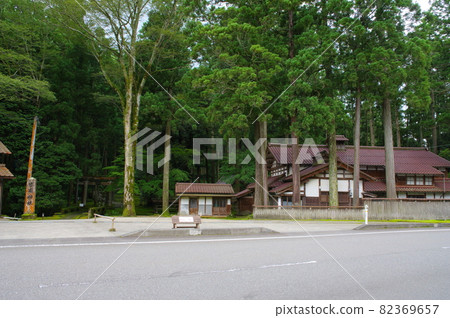 石川縣小松市日與町日與青苔村日與神社 82369657