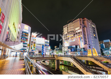 東京八王子站北口夜景 東京八王子站北口夜景 82370057