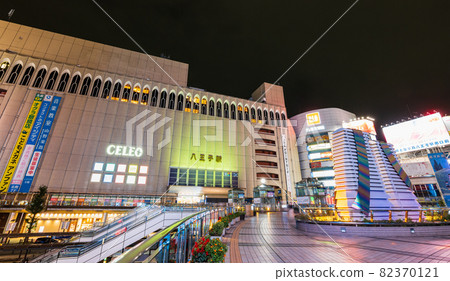 東京八王子站北口夜景 東京八王子站北口夜景 82370121
