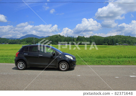 Car and countryside landscape 82371648