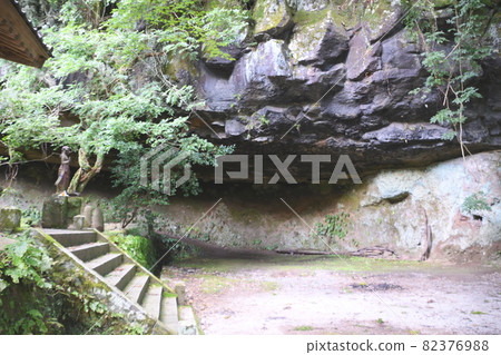 八月姬神社神洞 82376988