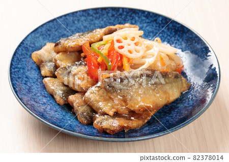 南蠻醃秋刀魚 南蠻醃秋刀魚 82378014