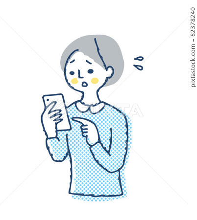 A woman in trouble looking at a smartphone 82378240
