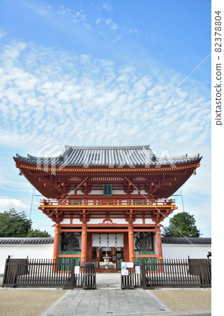 Kikoji Temple (Nandaimon) [Sugahara Town, Nara City, Nara Prefecture] 82378804