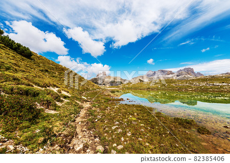 Panoramic view of Sesto or Sexten Dolomites from Tre Cime di Lavaredo - Italy Panoramic view of Sesto or Sexten Dolomites from Tre Cime di Lavaredo - Italy 82385406