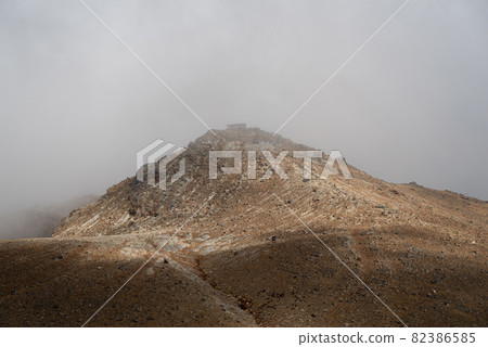 Kengamine over Haccho Darumi, Ontake Kengamine over Haccho Darumi, Ontake 82386585